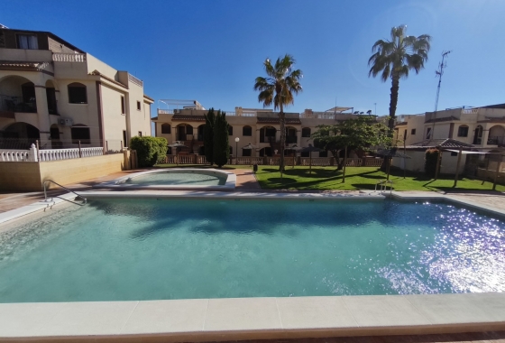 Bungalow - Wiederverkauf - Torrevieja - Sector 25
