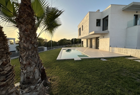 Chalet - Obra nueva - Finestrat - Finestrat