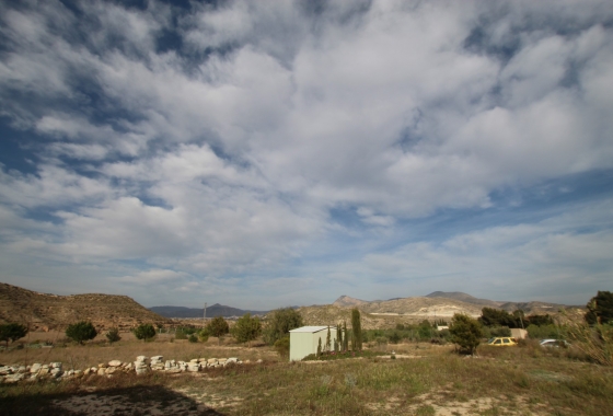 Finca - Herverkoop - Monóvar/Monóver - Inland