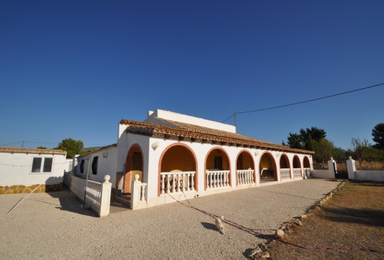 Finca - Herverkoop - Pinoso - Inland