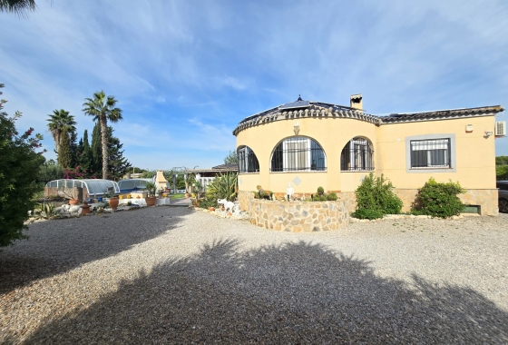Finca - Перепродажа - Dolores - Costa Blanca