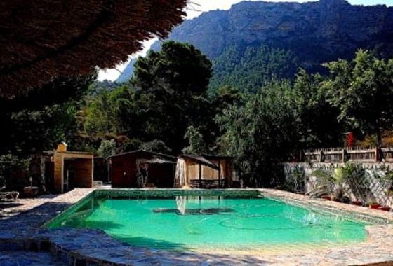 Finca - Reventa - Gea Y Truyols - Inland