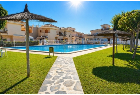 Квартира - Перепродажа - Orihuela Costa - Costa Blanca