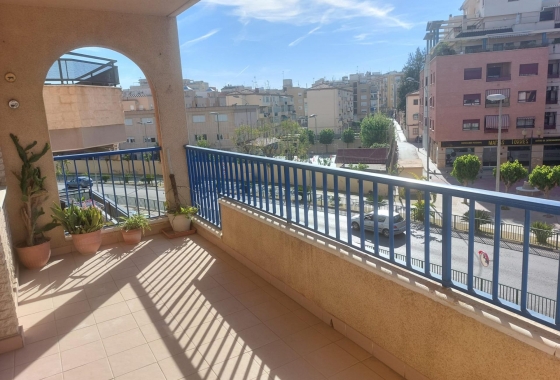 Квартира - Перепродажа - Orihuela - Zona Centro