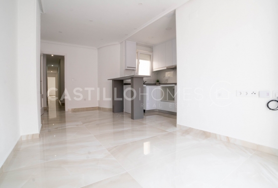 Квартира - Перепродажа - Torrevieja - Centro