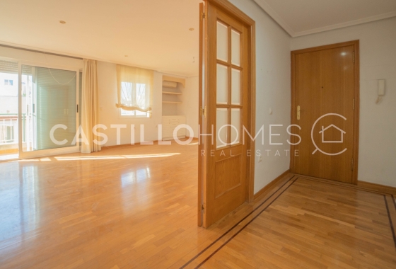 Квартира - Перепродажа - Torrevieja - Centro