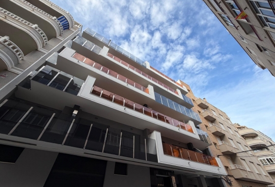 Квартира - Перепродажа - Torrevieja - Estacion De Autobuses