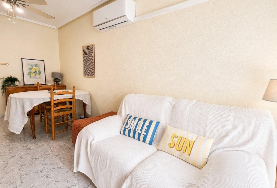 Квартира - Перепродажа - Torrevieja - MCO-98597