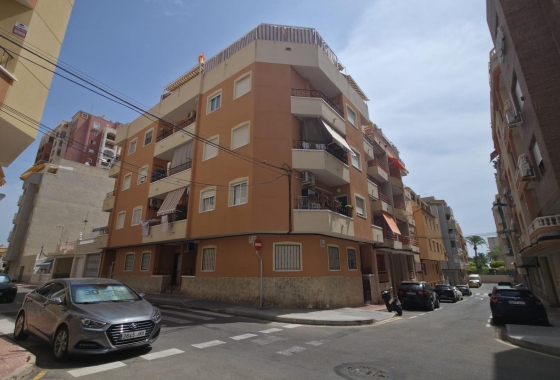 Квартира - Перепродажа - Torrevieja - Playa de los Locos
