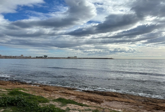 Квартира - Перепродажа - Torrevieja - Playa De Los Naufragos