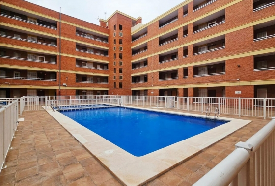 Квартира - Перепродажа - Torrevieja - Playa De Los Naufragos