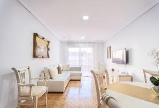 Квартира - Перепродажа - Torrevieja - Playa del Cura