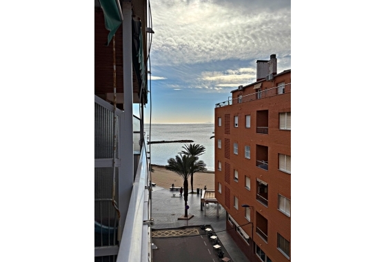 Квартира - Перепродажа - Torrevieja - Playa del Cura