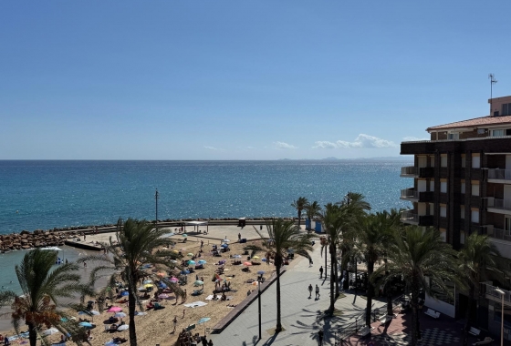 Квартира - Перепродажа - Torrevieja - Playa del Cura