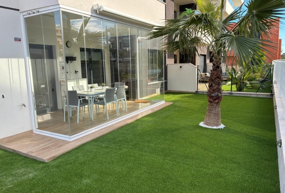 Lägenhet / lägenhet - Återförsäljning - Orihuela Costa - Costa Blanca