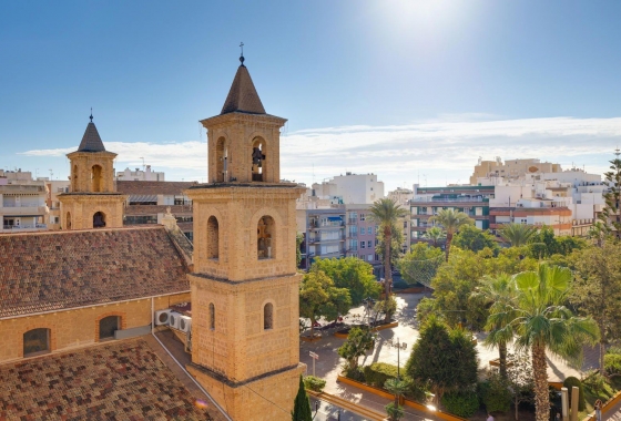 Lägenhet / lägenhet - Återförsäljning - Torrevieja - Centro