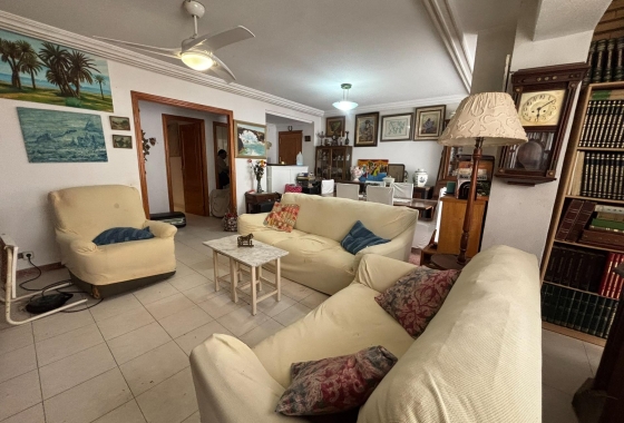 Lägenhet / lägenhet - Återförsäljning - Torrevieja - Torrevieja