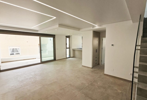 Penthouse - Resale - Torrevieja - Paseo Maritimo