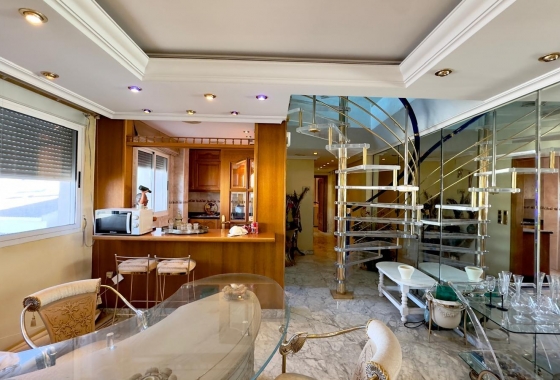 Penthouse - Wiederverkauf - Torrevieja - MCO-22086