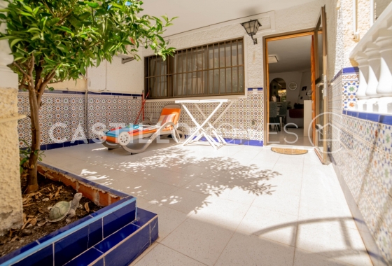 Stadthaus - Wiederverkauf - Torrevieja - La Mata