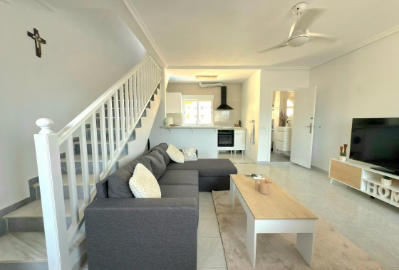 Stadthaus - Wiederverkauf - Torrevieja - Playa del Cura