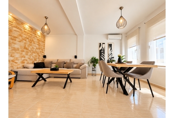 Townhouse - Resale - Daya Nueva - Costa Blanca
