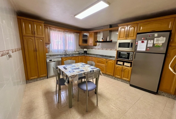 Townhouse - Resale - Pinoso - Inland