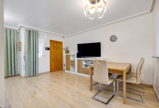 Townhouse - Resale - Torrevieja - aguas nuevas