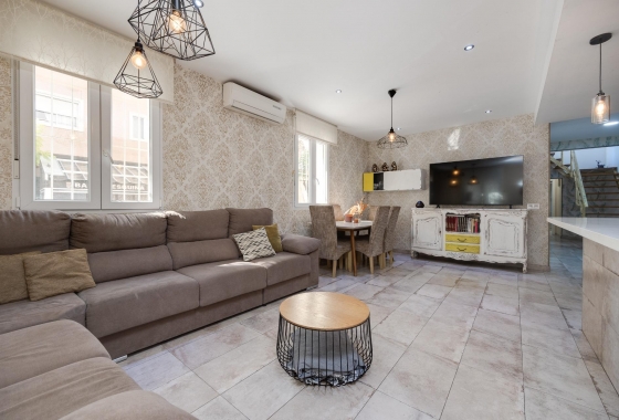 Townhouse - Resale - Torrevieja - Centro