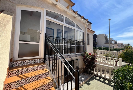 Townhouse - Resale - Torrevieja - Torre La Mata