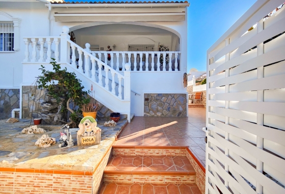Villa - Återförsäljning - Ciudad Quesada - Costa Blanca