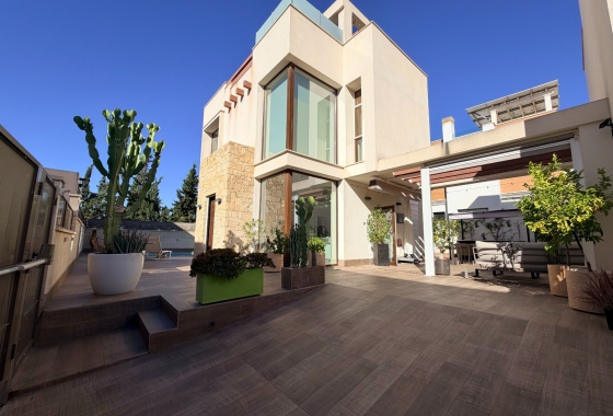 Villa - Återförsäljning - Ciudad Quesada - Costa Blanca