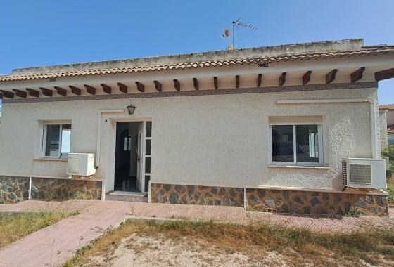 Villa - Återförsäljning - Orihuela Costa - Costa Blanca