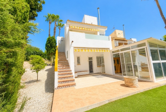 Villa - Återförsäljning - Orihuela Costa - Costa Blanca