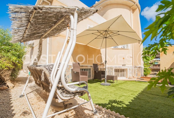 Villa - Återförsäljning - Rojales - Ciudad Quesada