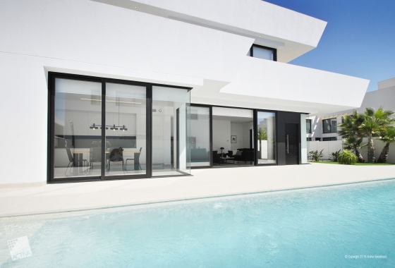 Villa - Återförsäljning - Rojales - Inland