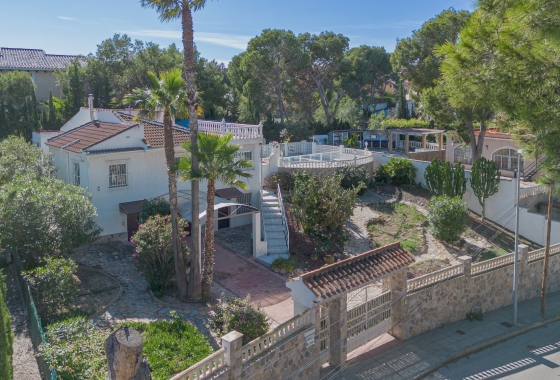 Villa - Återförsäljning - Torrevieja - Costa Blanca