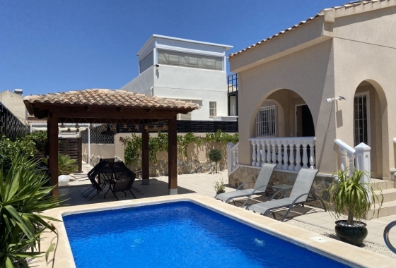 Villa - Herverkoop - Ciudad Quesada - Costa Blanca