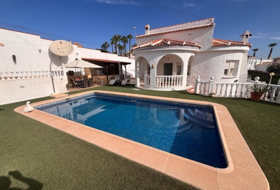 Villa - Herverkoop - Ciudad Quesada - Costa Blanca