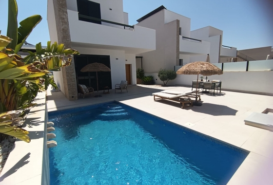 Villa - Herverkoop - Daya Nueva - Costa Blanca
