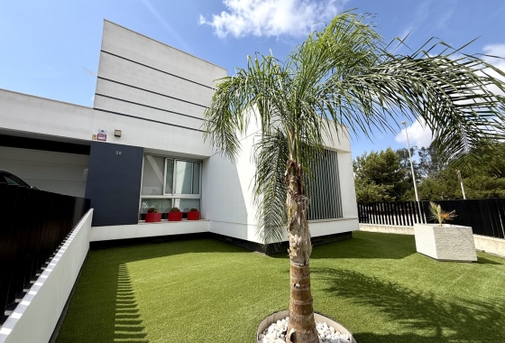 Villa - Herverkoop - Dolores - Costa Blanca