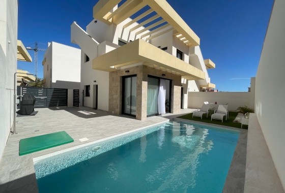 Villa - Herverkoop - Los Montesinos - Costa Blanca