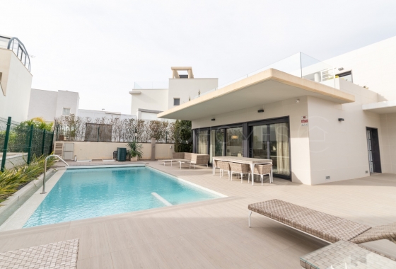 Villa - Herverkoop - Orihuela Costa - Campoamor