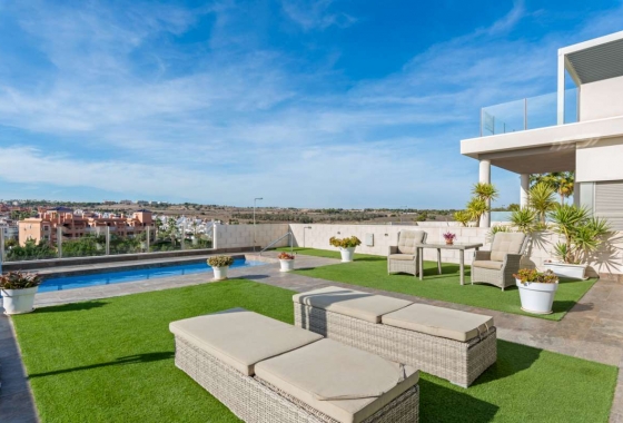 Villa - Herverkoop - Orihuela Costa - Costa Blanca