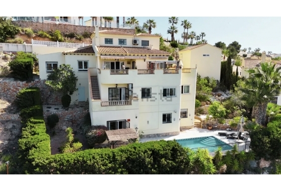 Villa - Herverkoop - Orihuela Costa - Costa Blanca