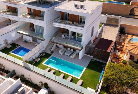 Villa - Herverkoop - Orihuela Costa - Costa Blanca