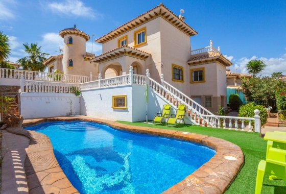 Villa - Herverkoop - Orihuela Costa - La Zenia