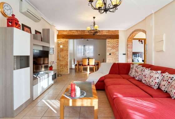 Villa - Herverkoop - Orihuela Costa - Los Almendros-la Florida