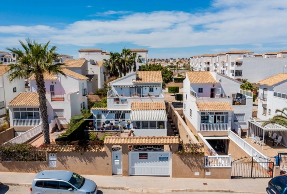 Villa - Herverkoop - Orihuela Costa - Punta Prima