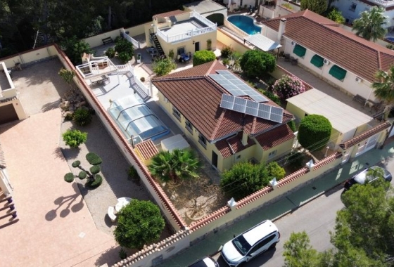 Villa - Herverkoop - Pinar de Campoverde - Inland